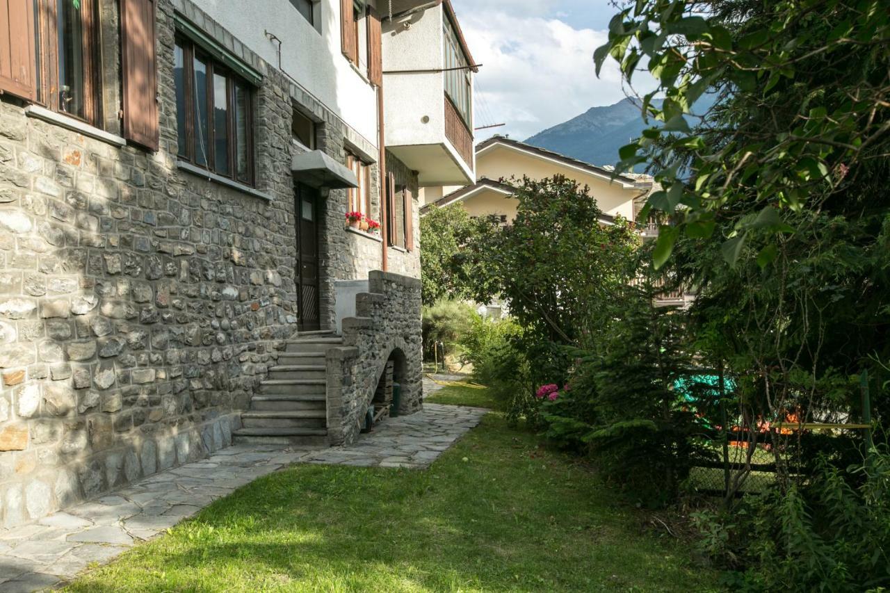 Appartamento Monte Bianco Ла Сале Екстериор снимка