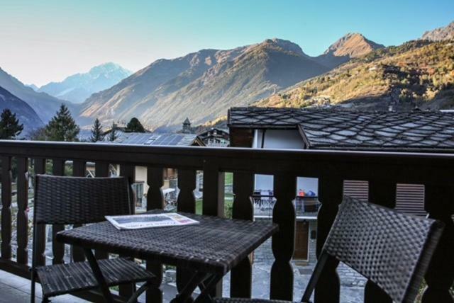 Appartamento Monte Bianco Ла Сале Екстериор снимка